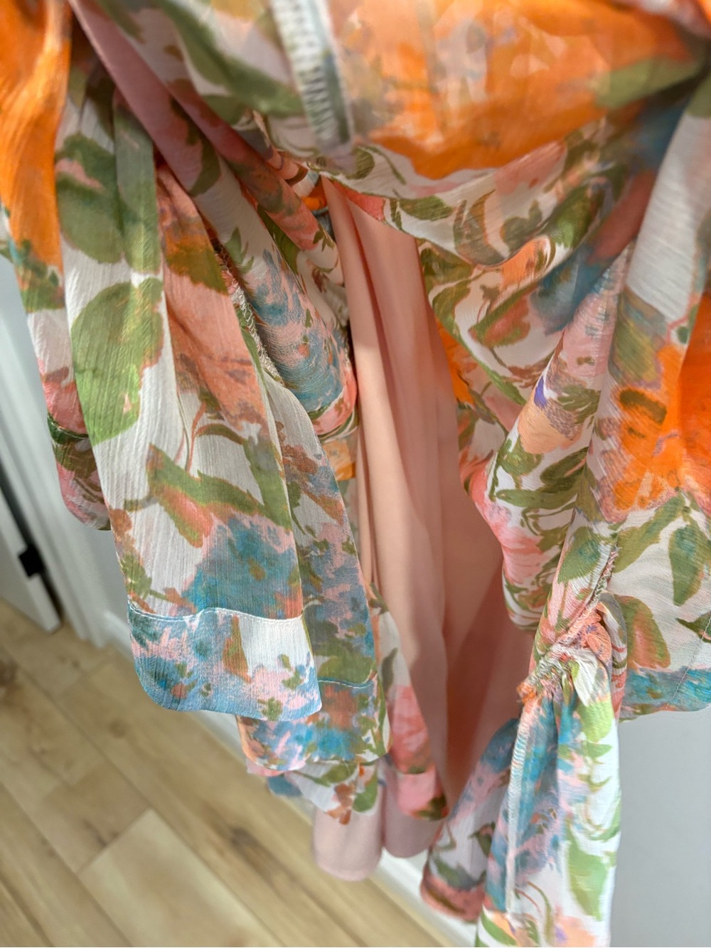 Taylor brand mini dress features a vibrant floral print and flowy bishop sleeves - Picture 7 of 8